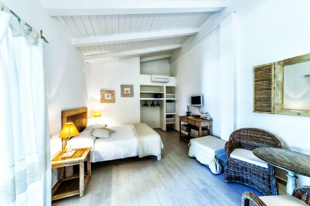 Cento Ulivi B&B Golfo Aranci Exterior foto